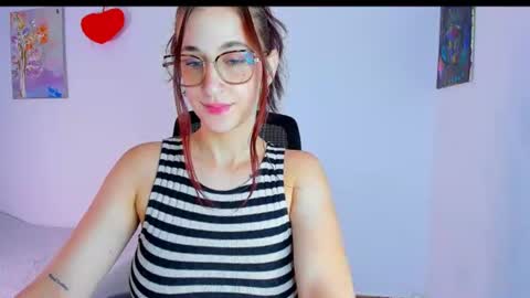 Snapshot of laura_ivy chatting on June 2026 02:21:02 PM LauraIvy online show from June 2026 02:21:02 PM