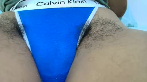 lAURA MENDOSA online show from October 2025 10:47:01 PM