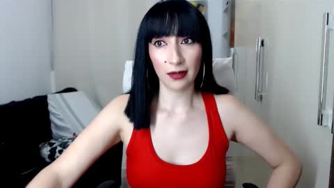 Laura online show from February 2025 01:31:02 AM