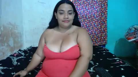 laura_sofia23 online show from February 2026 05:34:01 PM