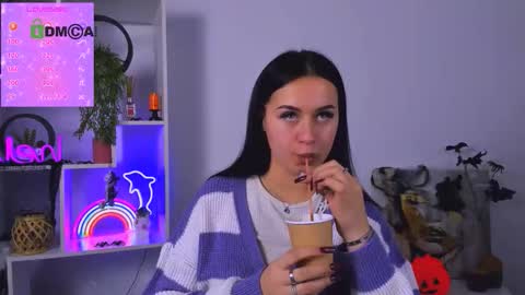 laura_sween online show from October 2025 08:43:02 PM