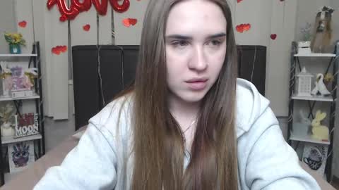 LauraHlot online show from April 2026 01:41:01 PM