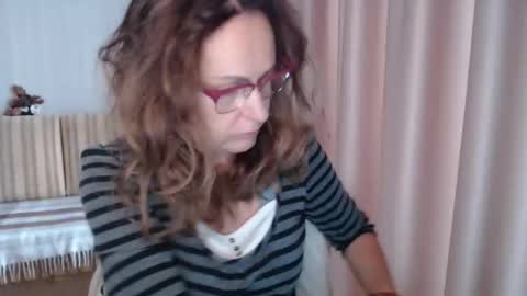 Lauraoven1 online show from October 2025 10:27:01 AM
