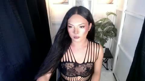 Snapshot of laurasaintxxx chatting on July 2026 02:02:02 AM laurasaintxxx online show from July 2026 02:02:02 AM