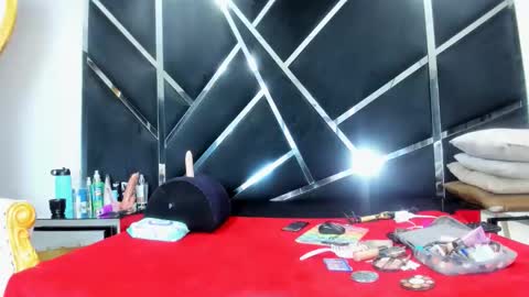 LauraScarlet online show from March 2026 04:25:01 AM