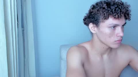 Snapshot of laureent__ chatting on February 2025 07:58:02 AM Laureent online show from February 2025 07:58:02 AM