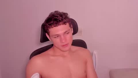 Laureent online show from March 2026 05:41:02 PM