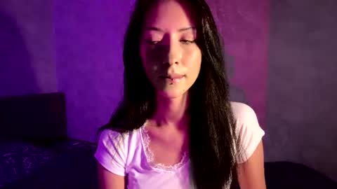 laurelimaino online show from August 2026 04:20:02 PM