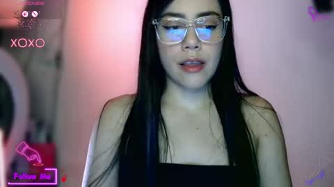 Lauren online show from October 2025 12:11:01 AM