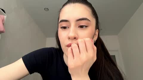 laurenadupuy online show from June 2026 01:42:01 PM