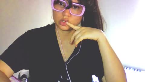 onlyfan laureng7 - 7 laureng2 online show from March 2026 05:18:01 PM