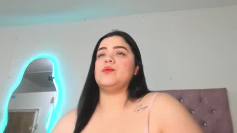 laurenlaine online show from February 2026 11:46:02 AM