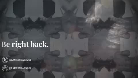 Lauren Saenz online show from February 2025 11:06:01 PM