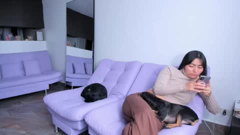 Lucie  online show from September 2025 07:08:02 PM