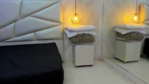 Laurent online show from December 2025 11:26:02 AM