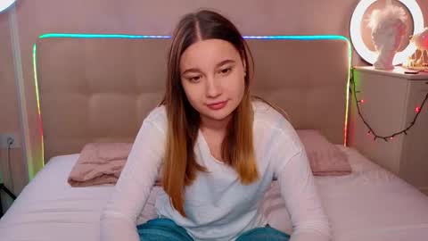 Lola online show from December 2025 12:57:02 PM