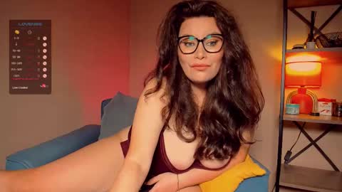 Laverna online show from September 2025 02:59:01 AM