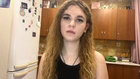 Snapshot of lavernmetelko chatting on December 2025 08:03:02 PM Alice online show from December 2025 08:03:02 PM