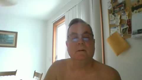 Snapshot of lawnboy62 chatting on February 2025 10:50:01 PM lawnboy62 online show from February 2025 10:50:01 PM