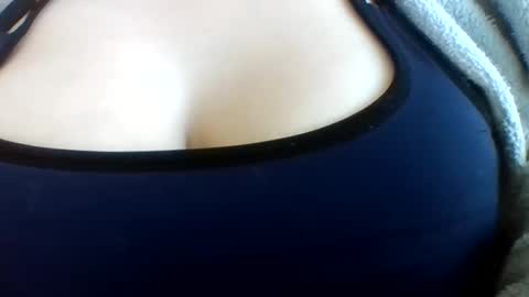 layannalea online show from May 2026 02:30:02 AM