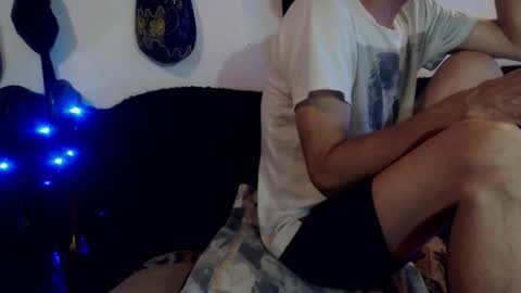 Laye19 online show from October 2025 03:16:02 AM