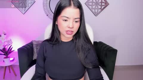 Snapshot of layla_breezee_ chatting on September 2025 11:43:01 AM Layla Breezee online show from September 2025 11:43:01 AM