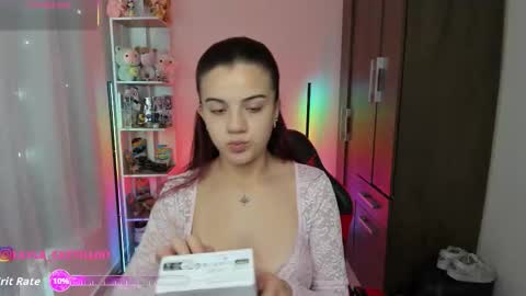 Snapshot of layla_castilloo chatting on November 2025 02:28:02 PM Layla online show from November 2025 02:28:02 PM