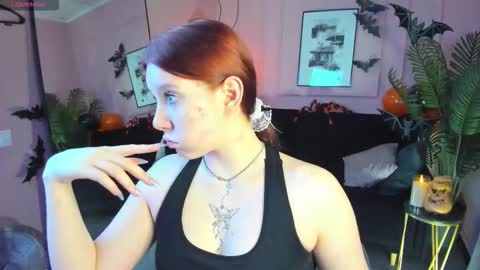 Snapshot of layla_glam chatting on November 2025 05:31:02 AM layla_glam online show from November 2025 05:31:02 AM