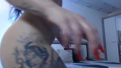 Snapshot of laylacruz chatting on December 2024 12:12:02 PM laylacruz online show from December 2024 12:12:02 PM