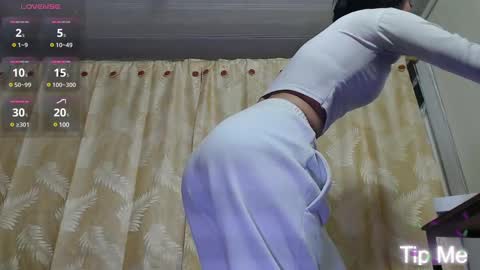 Snapshot of laylafoxy_tay chatting on February 2025 03:13:02 AM laylafoxy_tay online show from February 2025 03:13:02 AM