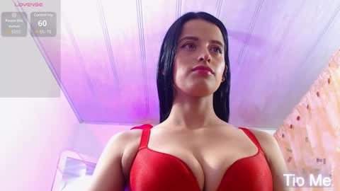Snapshot of laylafoxy_tay chatting on February 2025 03:15:02 AM laylafoxy_tay online show from February 2025 03:15:02 AM