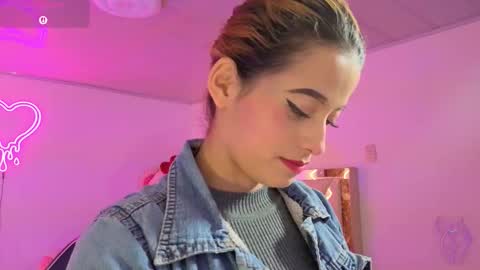 Snapshot of laylafoxy_tay chatting on October 2025 03:48:01 AM laylafoxy_tay online show from October 2025 03:48:01 AM