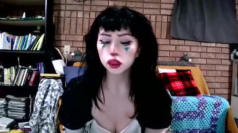 Layla Kills online show from January 2025 06:06:02 AM