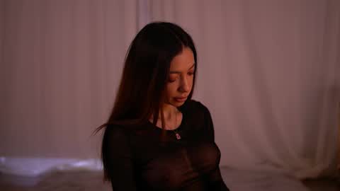 laylakristal online show from November 2025 06:23:02 AM