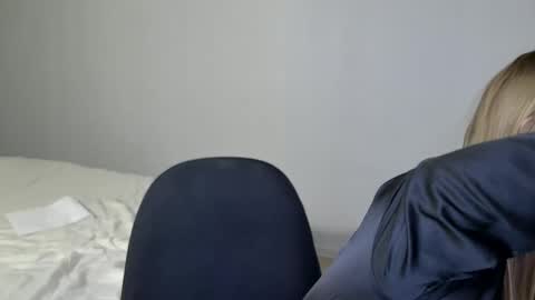 Snapshot of laylapretty001 chatting on January 2025 07:27:02 AM LaylaPretty001 online show from January 2025 07:27:02 AM