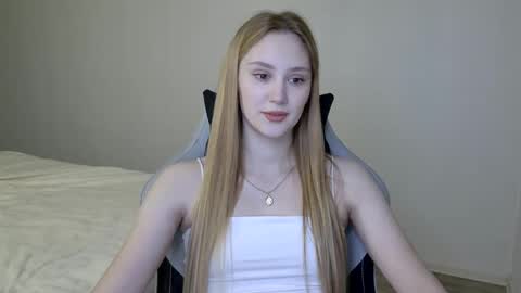 Snapshot of laylapretty001 chatting on February 2025 05:29:02 AM LaylaPretty001 online show from February 2025 05:29:02 AM