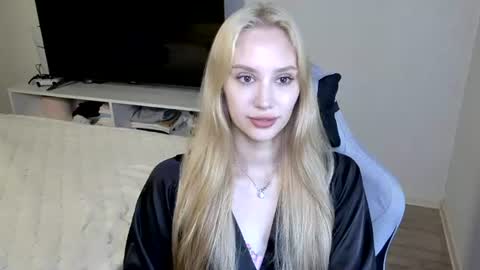 Snapshot of laylapretty001 chatting on July 2026 04:16:01 AM LaylaPretty001 online show from July 2026 04:16:01 AM