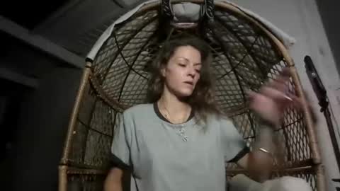 Snapshot of laylarainvip chatting on September 2025 05:09:02 AM laylarainvip online show from September 2025 05:09:02 AM