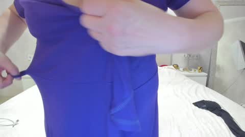 Snapshot of laylaroma chatting on January 2025 12:39:02 PM laylaroma online show from January 2025 12:39:02 PM