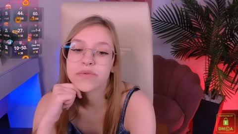 layriantavee online show from January 2025 07:03:01 AM