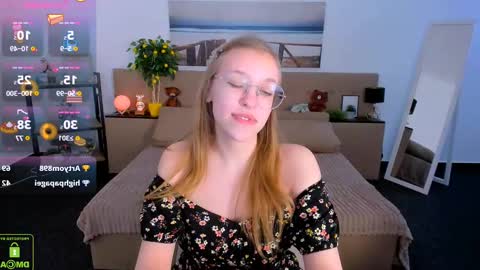 layriantavee online show from February 2025 10:34:01 AM