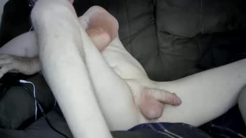 Snapshot of laytonbonner chatting on September 2025 04:13:02 AM laytonbonner online show from September 2025 04:13:02 AM