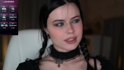 Pansy online show from December 2025 06:15:01 PM