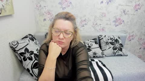 Snapshot of lea_fruit chatting on January 2025 08:29:01 AM Lea online show from January 2025 08:29:01 AM