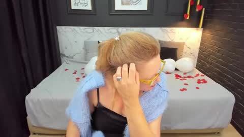 Snapshot of lea_fruit chatting on February 2025 08:33:01 AM Lea online show from February 2025 08:33:01 AM