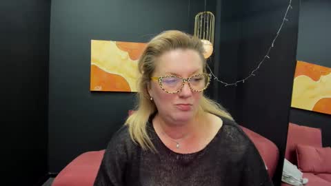 Snapshot of lea_fruit chatting on March 2025 05:49:01 PM Lea online show from March 2025 05:49:01 PM