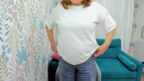 Snapshot of lea_fruit chatting on September 2025 05:19:02 AM Lea online show from September 2025 05:19:02 AM