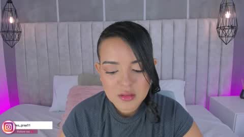    online show from November 2025 06:07:01 PM