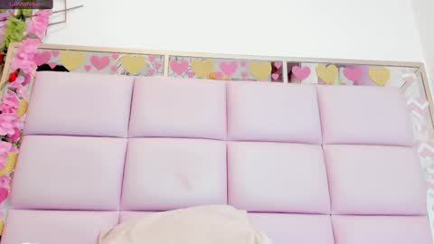 Lea online show from December 2024 03:02:01 PM