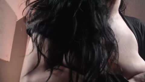 Snapshot of leabigboobs chatting on March 2025 04:38:02 PM leabigboobs online show from March 2025 04:38:02 PM